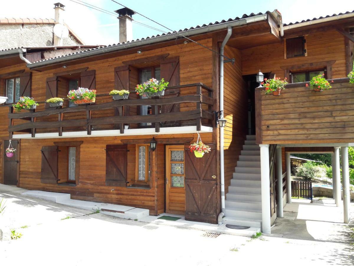 Au Chalet D'Anna Saint-Rambert-en-Bugey Bagian luar foto